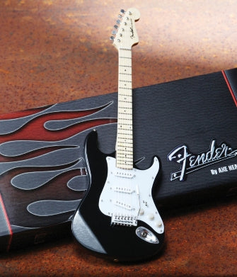 Fender Stratocaster - Classic Black Finish